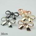thumbnail image 3 of 5 piezas de Clips de zapatos de moda Zulema para bolso de mano Oro, 3 of 7