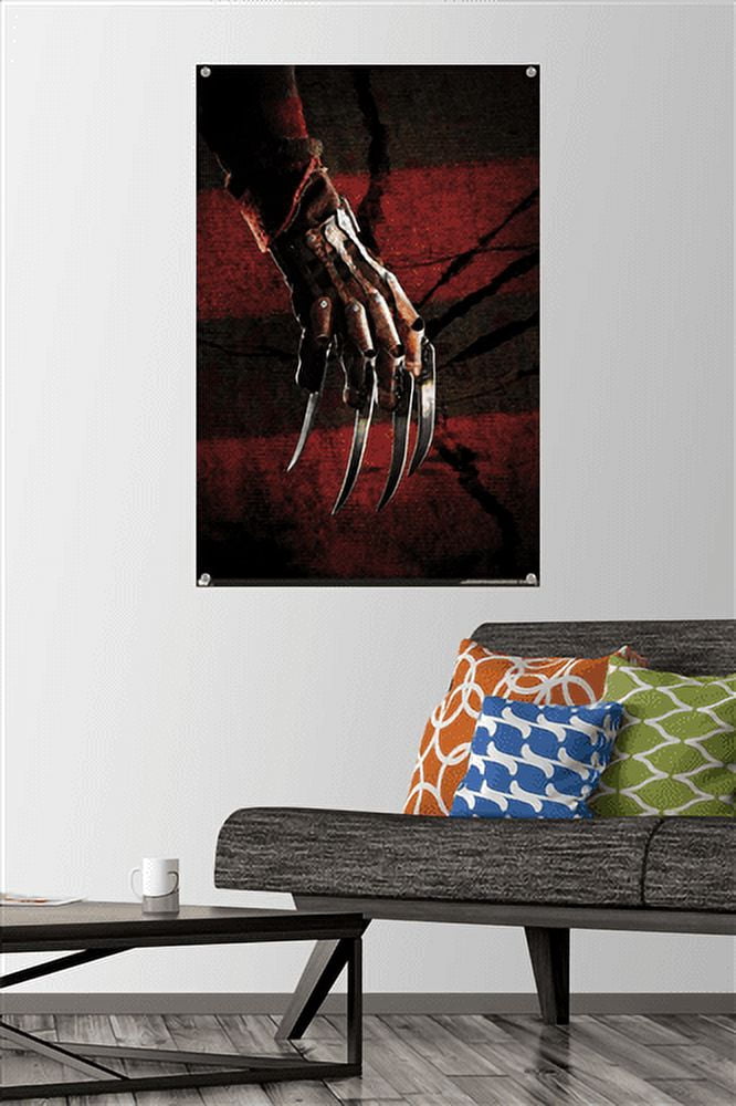 A Nightmare on Elm Street - Hand Stripes Wall Poster with Pushpins, 22.375" x 34"