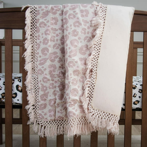 Rizzy Home Tatum Blush/Natural Leopard Print Cotton/Polyester Toddler Quilt