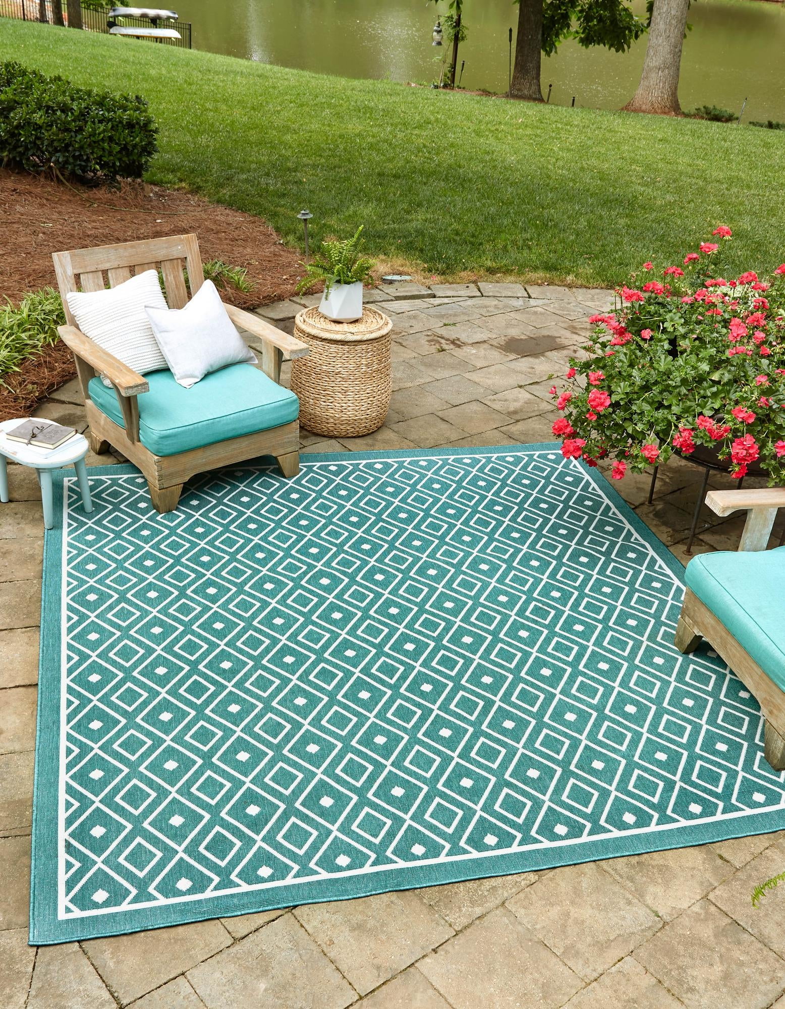 Outdoor Lattice Collection Rug 8 Ft Square Teal Flatweave