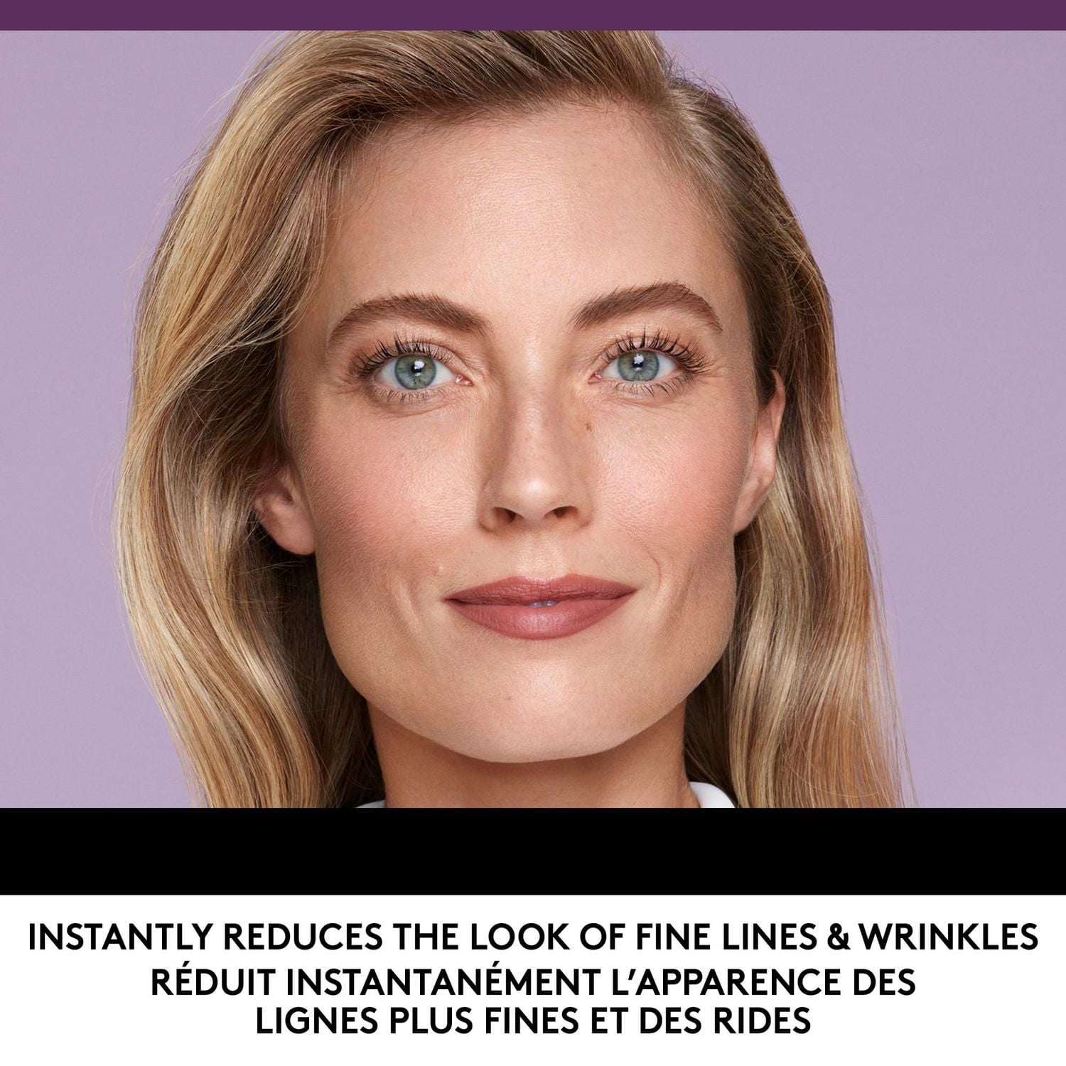 COVERGIRL - Poudre pressée Simply Ageless Instant Wrinkle Blurring, avec acide hyaluronique et vitamine C - formule hydratante, matifiante, 100% Sans Cruauté Poudre pressée crémeuse