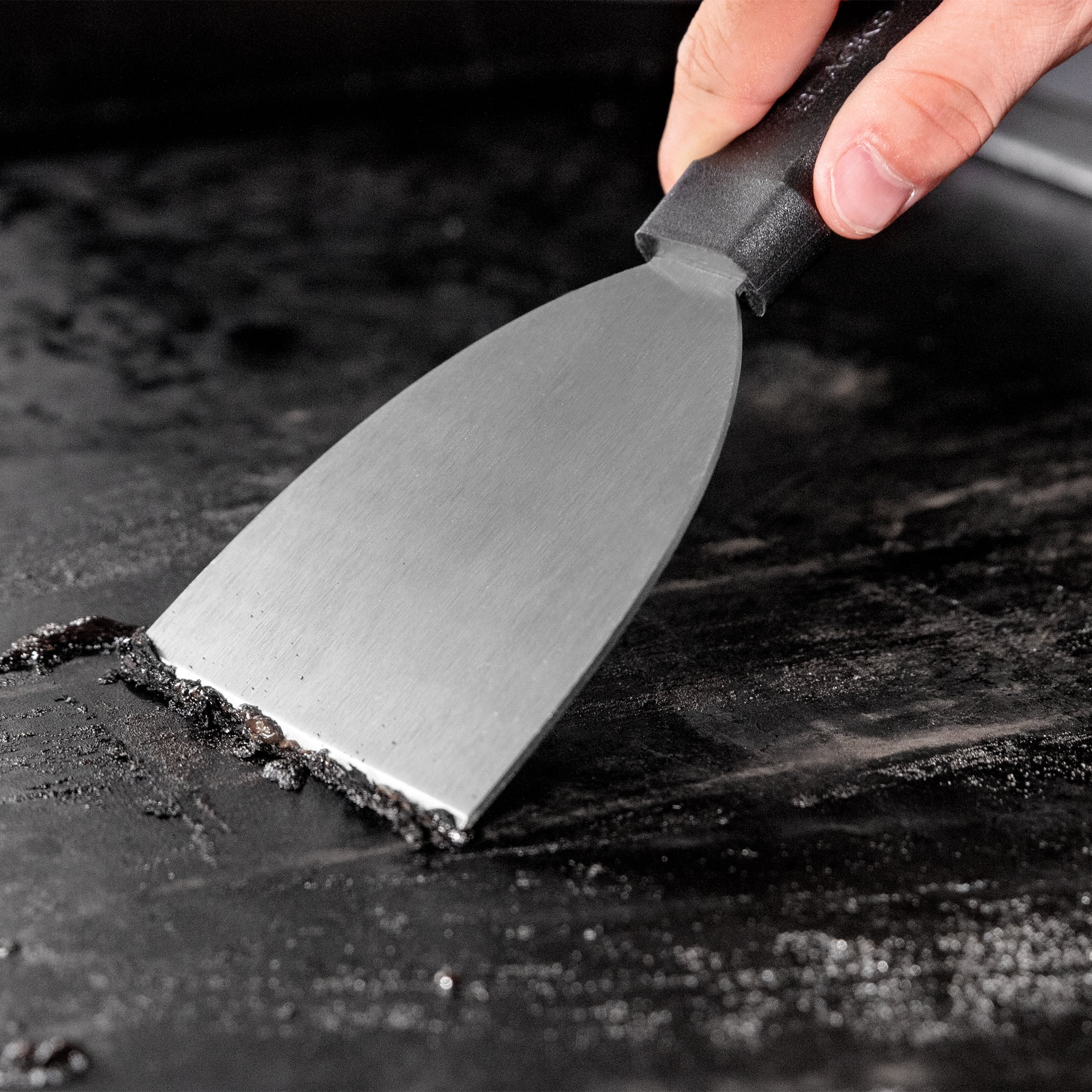 Blackstone 4" Stainless Steel Scraper Set with Plastic Handles, 2-Pack