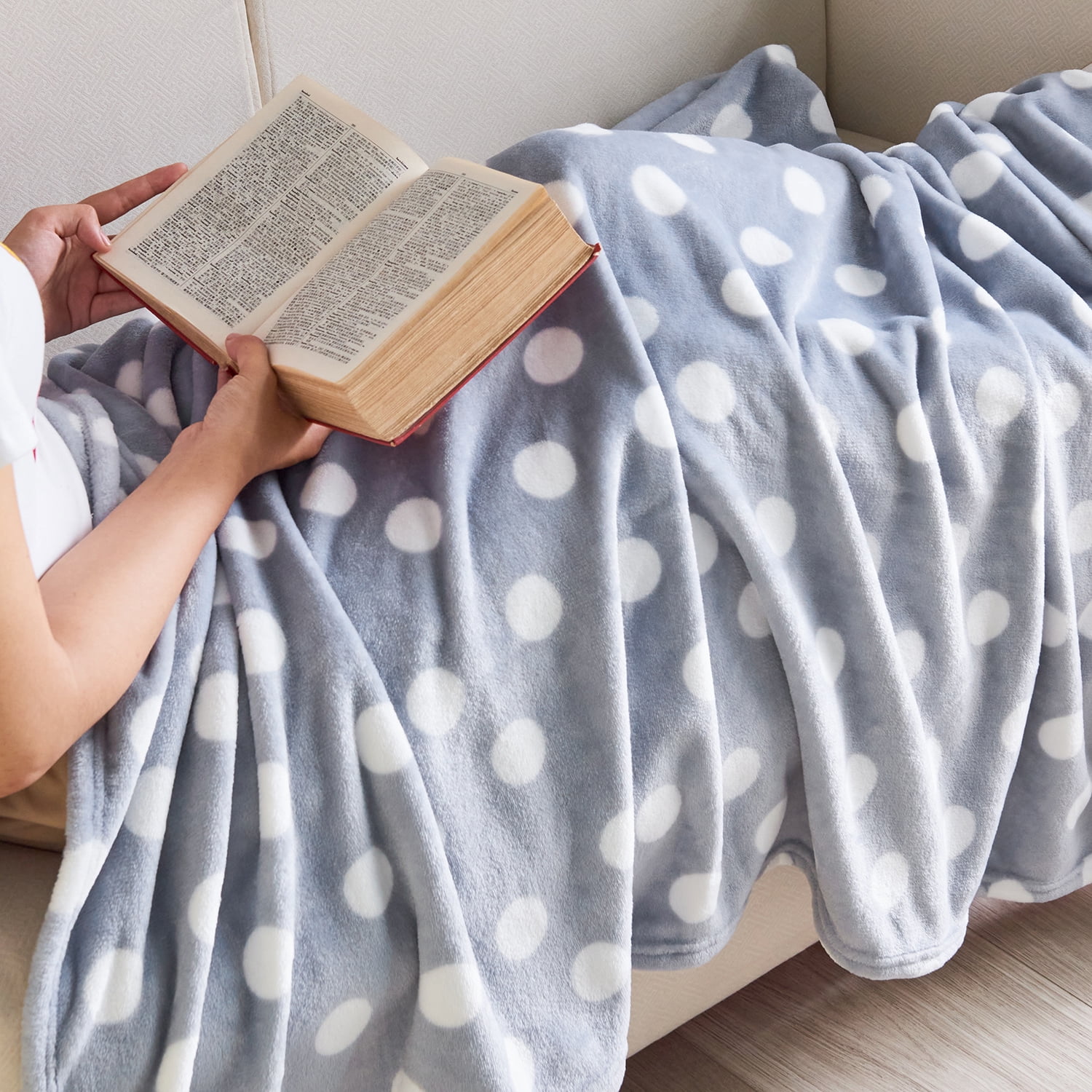 JML Flannel Fleece Blanket King Size (90"x102"),Lightweight Cozy Warm Blanket for Sofa