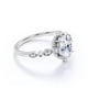 thumbnail image 5 of JeenMata Anillo de Compromiso de Moissanita de Corte Ovalado de 1,5 Quilates - Conjunto Nupcial - Anillo de 7 Piedras - Anillo Hecho a Mano - Oro Blanco de 18 K sobre Plata, 5 of 6
