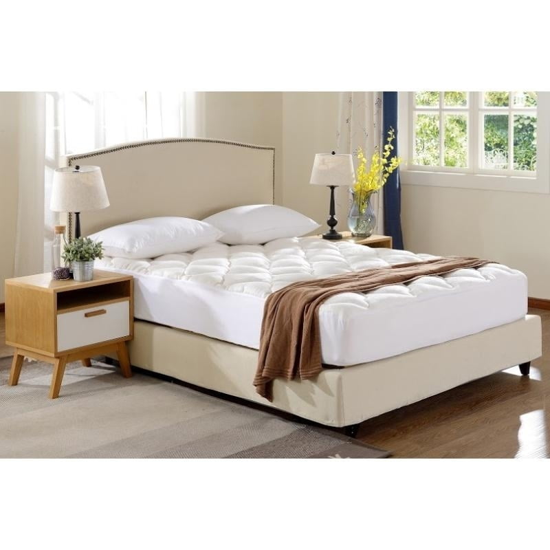 Cheer Collection Ultra Plush Eco-Friendly Hypoallergenic Bamboo Fitted Mattress Topper Full