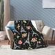thumbnail image 4 of Manta de forro polar ultra suave y cálida para todas las estaciones con diseño de la Torre Eiffel de París y rosas (negra), decorativa para el día de San Valentín, para cama, silla, sofá, dormitorio,, 4 of 8