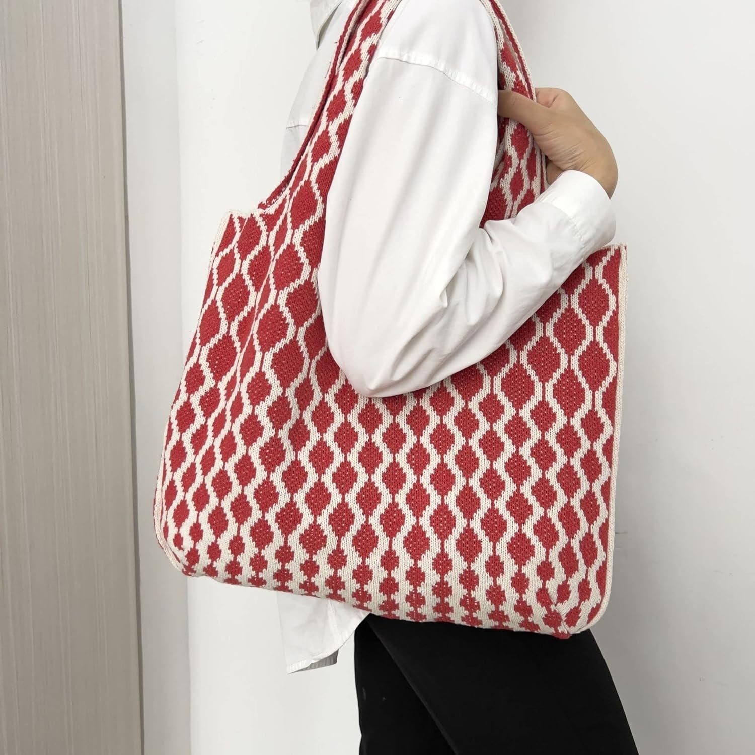 Kukuzhu Women's Crochet Tote Knit HandBag Grunge Purse Y2K Hippie Large Shoulder Bag Cottage Core Accessories (Red,One size)