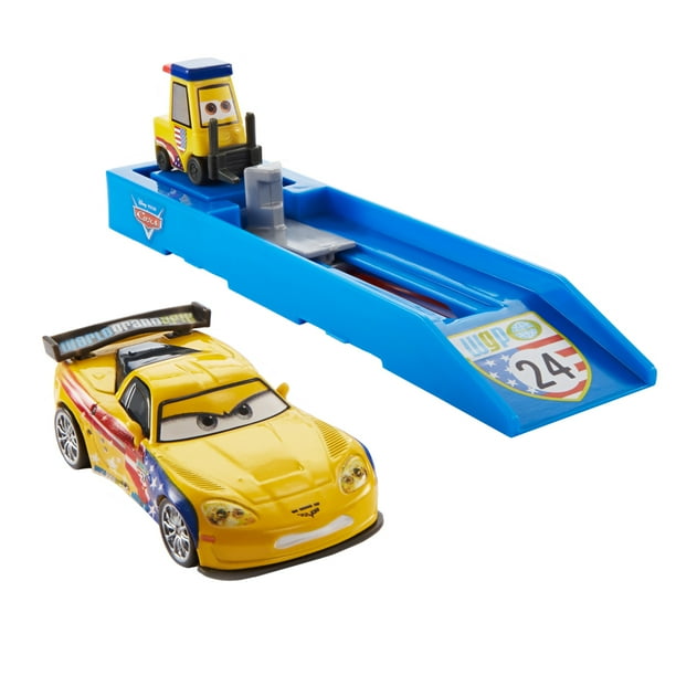 Disney Pixar Cars DieCast Vehicle Launcher (Styles May Vary)