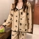 thumbnail image 5 of Conjunto de pijama de manga larga para mujer, ropa de dormir de dos piezas con botones y estampado de dibujos animados bonitos para cachorro en casa de primavera M, 5 of 8