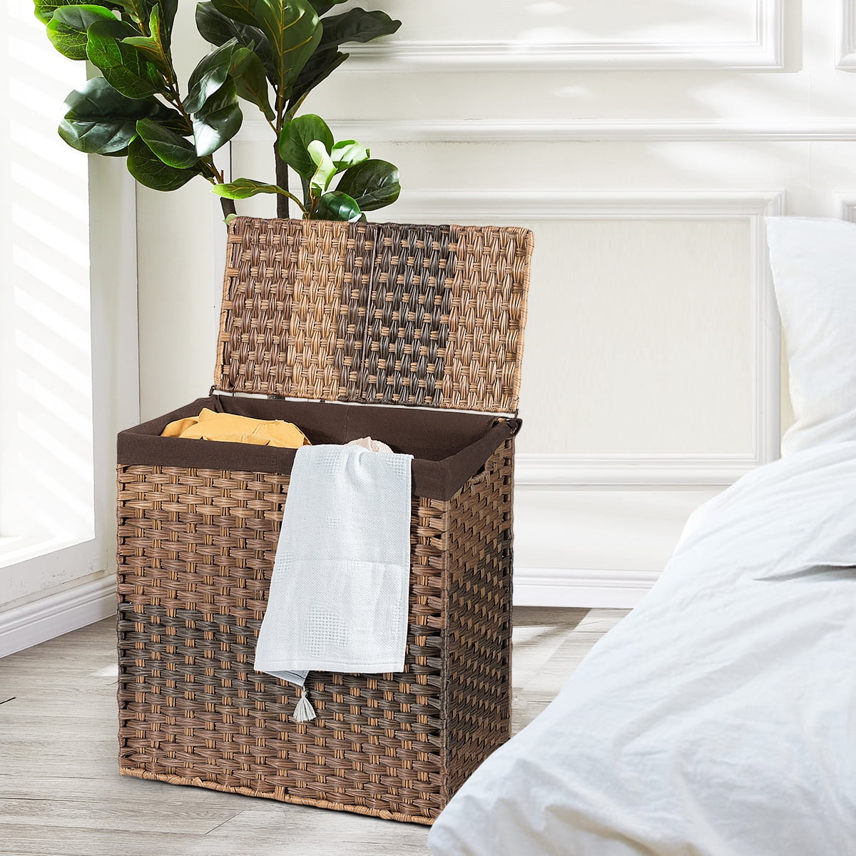 laundry hamper with removable liner