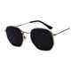 thumbnail image 4 of Gafas de sol Qarigey cuadradas pequeñas para hombres y mujeres polarizadas Plata negro gris C1 Type2 NO2, 4 of 6