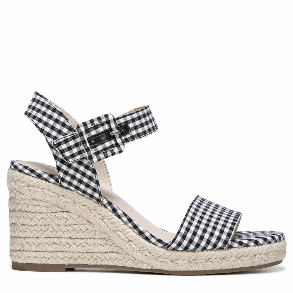 lifestride tango women's wedge sandals