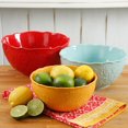 thumbnail image 1 of The Pioneer Woman Floral Bursts Ruffle Top Mixing Bowl Top, 1 of 5