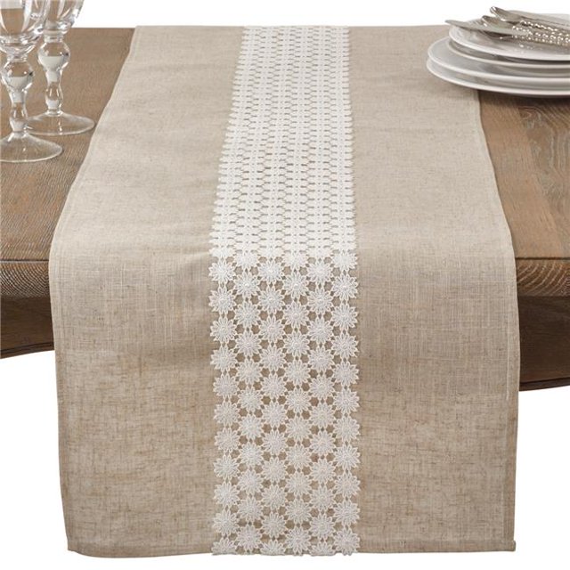 Saro Lifestyle Daisy Lace Design 16'' x 72'' Natural Linen Blend Table Runner