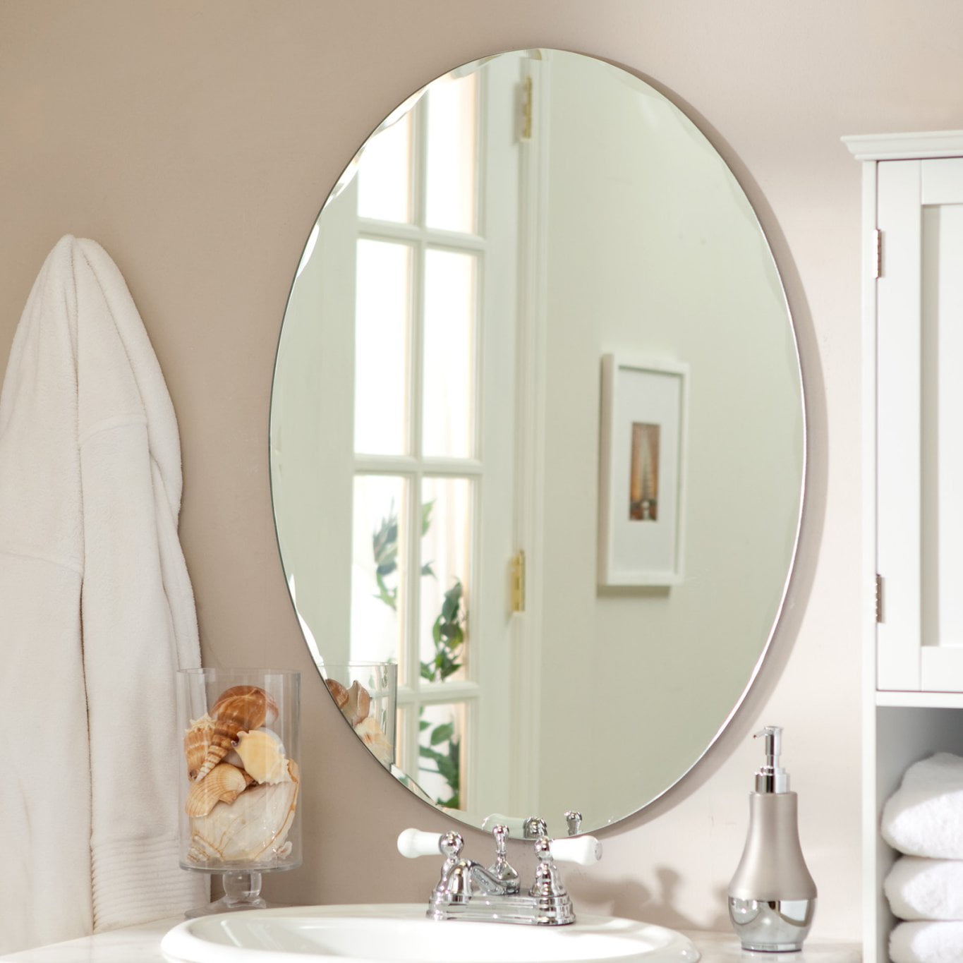 Medium 22 X 28 Oval Beveled Odelia, Bathroom Frameless Mirror Decor