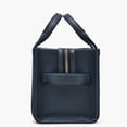 thumbnail image 4 of The Tote Bag  Negra Piel Mediana 27CM, 4 of 5