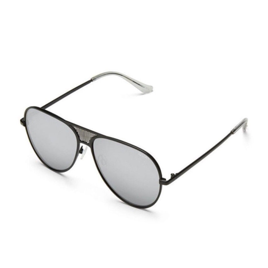 kylie jenner big black aviator sunglasses