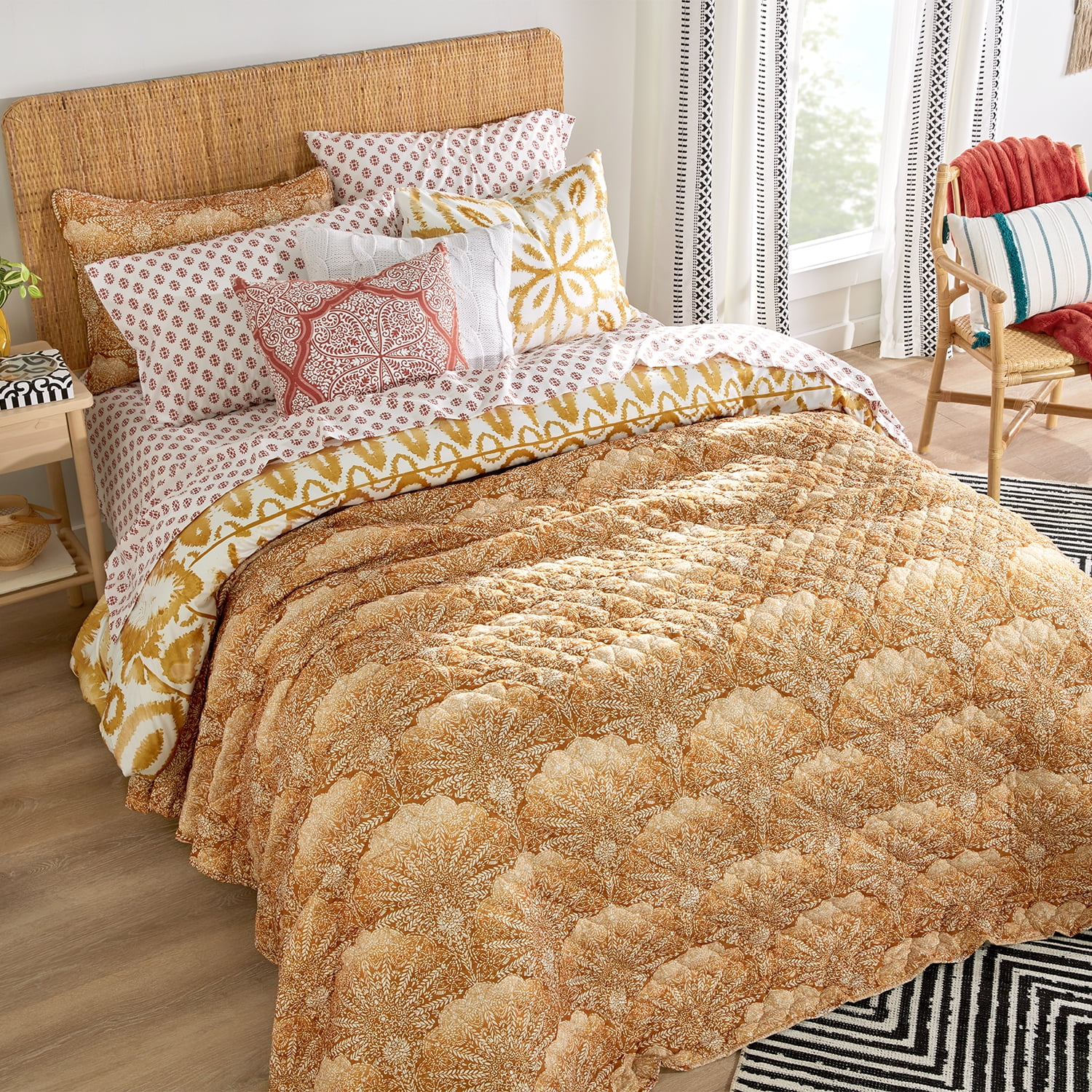 Indigo Ink Spice Orange Soft Plush Faux Fur Polyester Throw, 50" x 70"