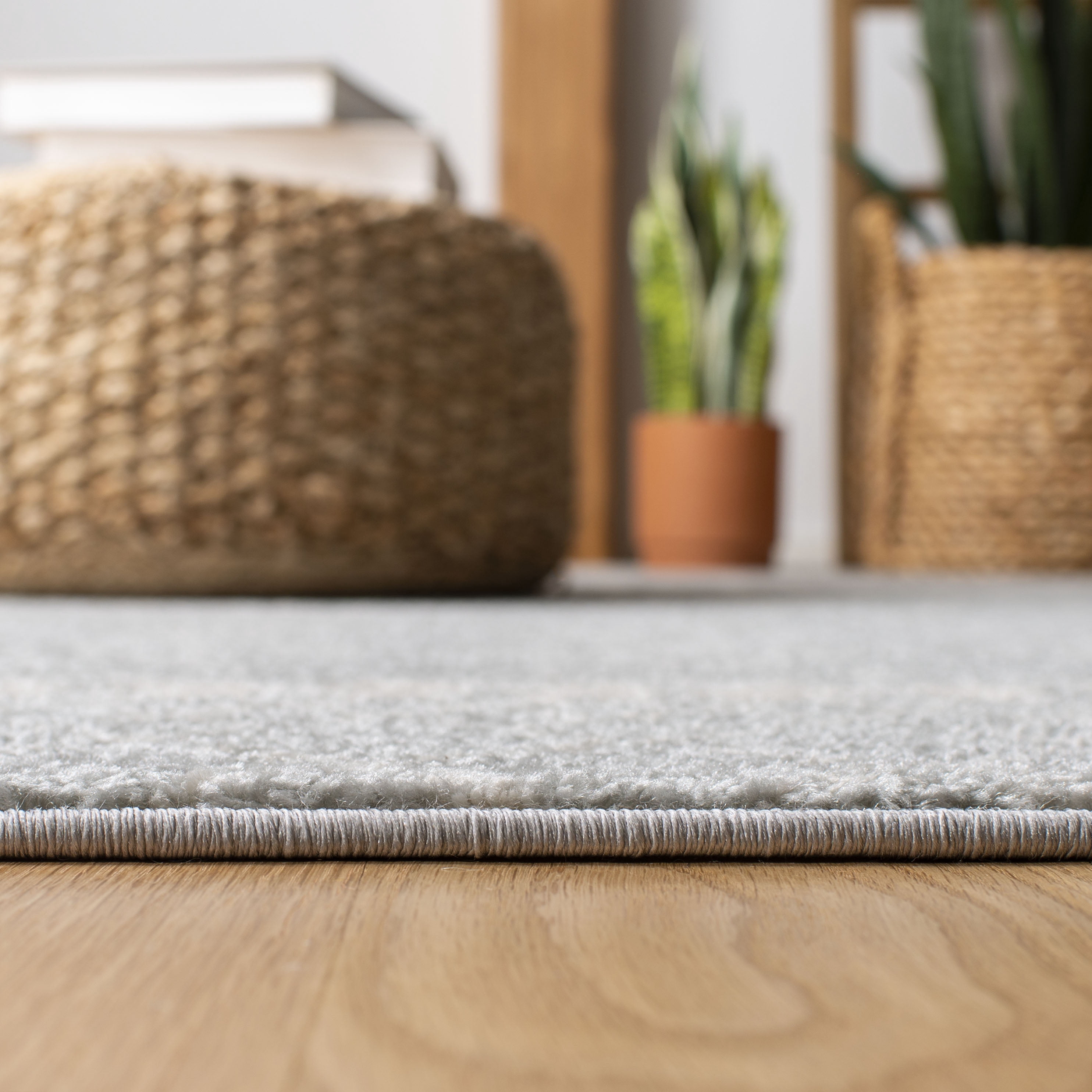 SAFAVIEH Tulum Coriander Oriental Runner Rug, Light Grey/Ivory, 2' x 13'