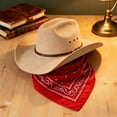 thumbnail image 3 of Ensemble Chapeau de Cowboy et Bandana Style Western pour Fête de Vacances, 3 of 5