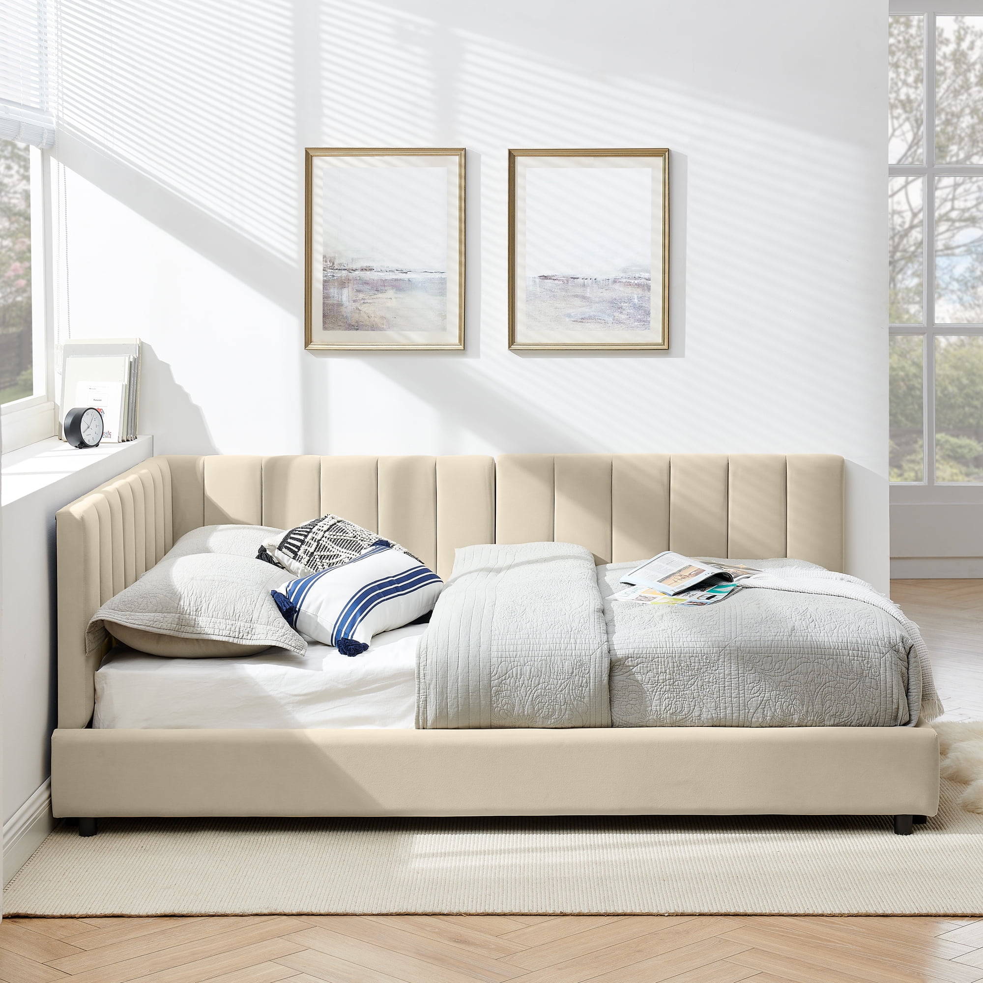 Gewnee Multifunctional Full Size Daybed Sofa - Eucalyptus Wood Frame Velvet Upholstered with Backrest  for Bedroom/Living Room, Beige