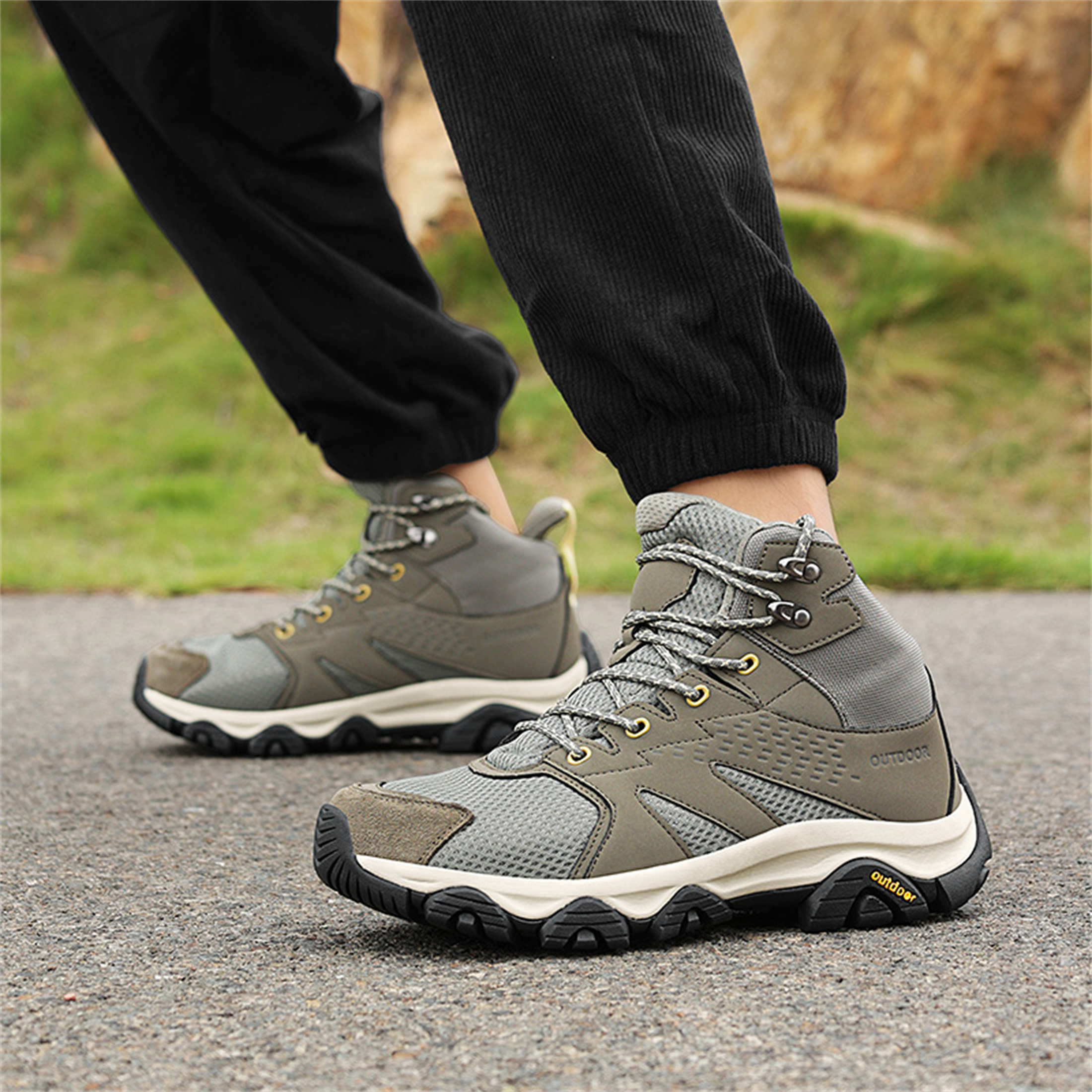 YOURDIARY Womens Mens High-Top Hiking Shoes Outdoor Breathable Anti-Slip Athletic Shoes Trekking Sneakers