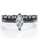 thumbnail image 1 of JeenMata Anillo Solitario de Talla Marquesa de 1,75 Quilates Conjunto de Boda Festoneado Estilo Art Déco: Baño de Oro Negro de 18 K sobre Plata (Personaliza la Banda de Tu Anillo de Bodas), 1 of 6