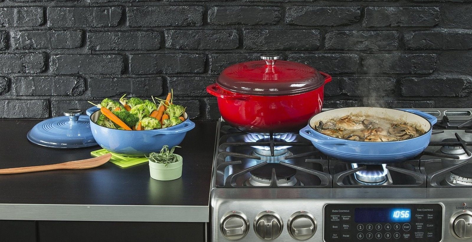  Enameled Cast Iron Dutch Oven, 4 Quart Enamel Dutch Oven Cast  Iron Pot With Lid, Suitable For Variety Stovetops,Coral Red: Home & Kitchen