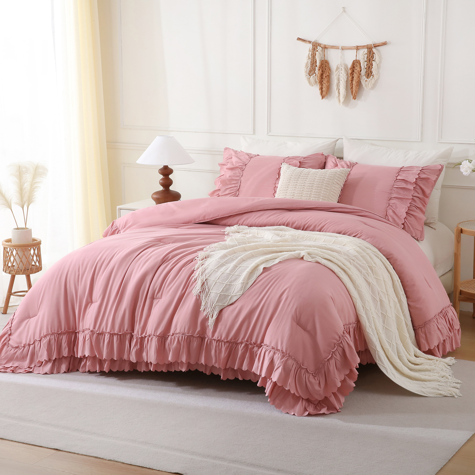 Ruffle Comforter Set Queen Size,Shabby Chic Boho Bedding Sets, Soft Fluffy Comforter Sets for All Season,Vintage Ruffled 3 Pcs Microfiber Lightweight Quilt Set for Home Decor