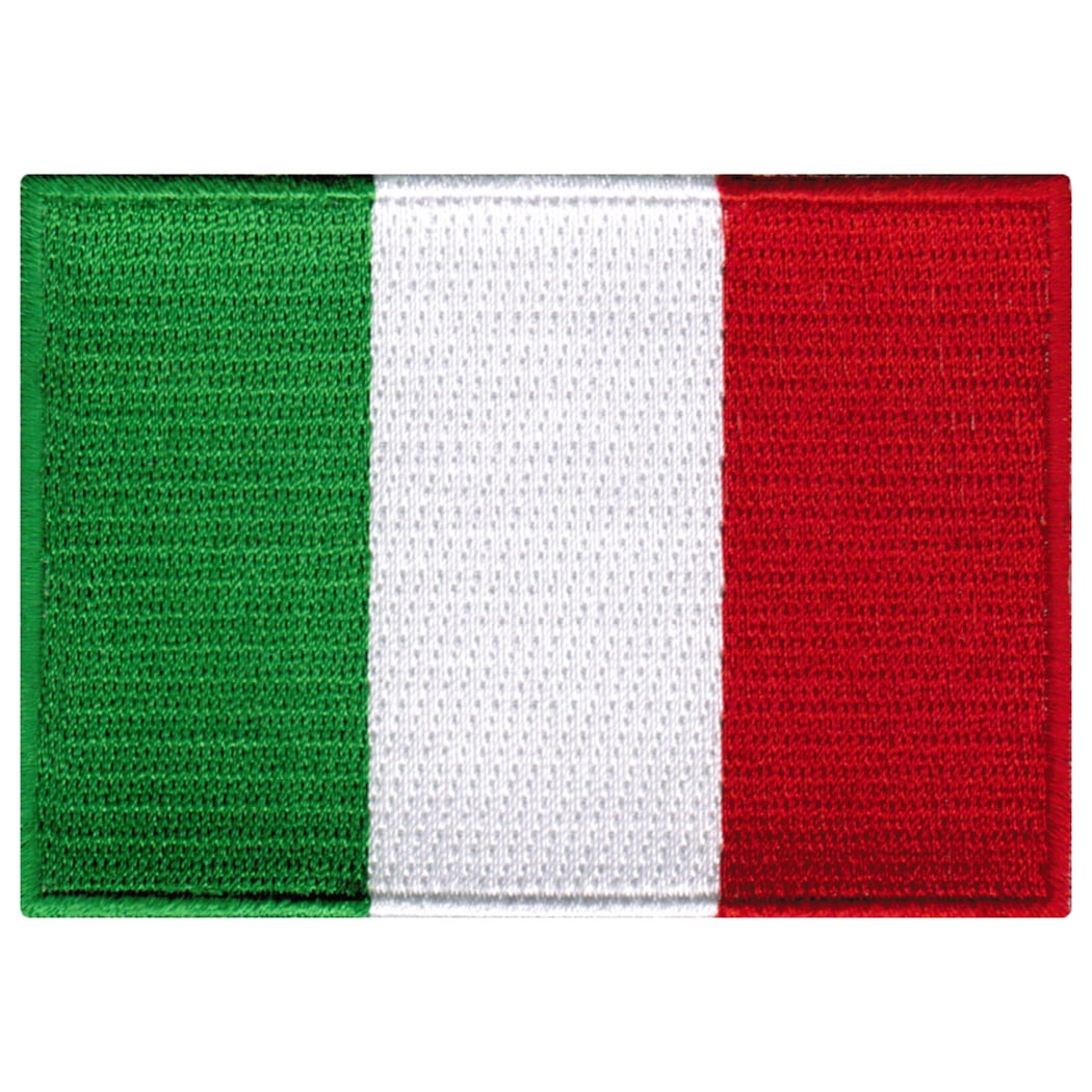 A Italy Italian Flag In A Heart Embroidered Sew  Iron on Patch Badge