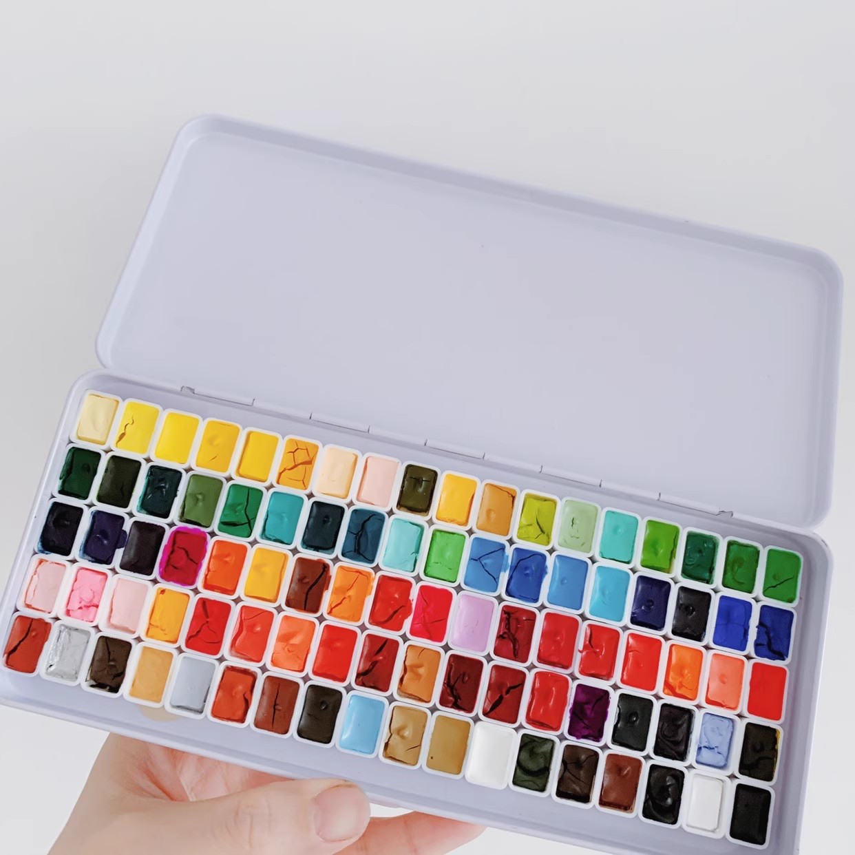 Kusakabe expert for watercolor paint set Handmade 90 color 0.5ml iron box