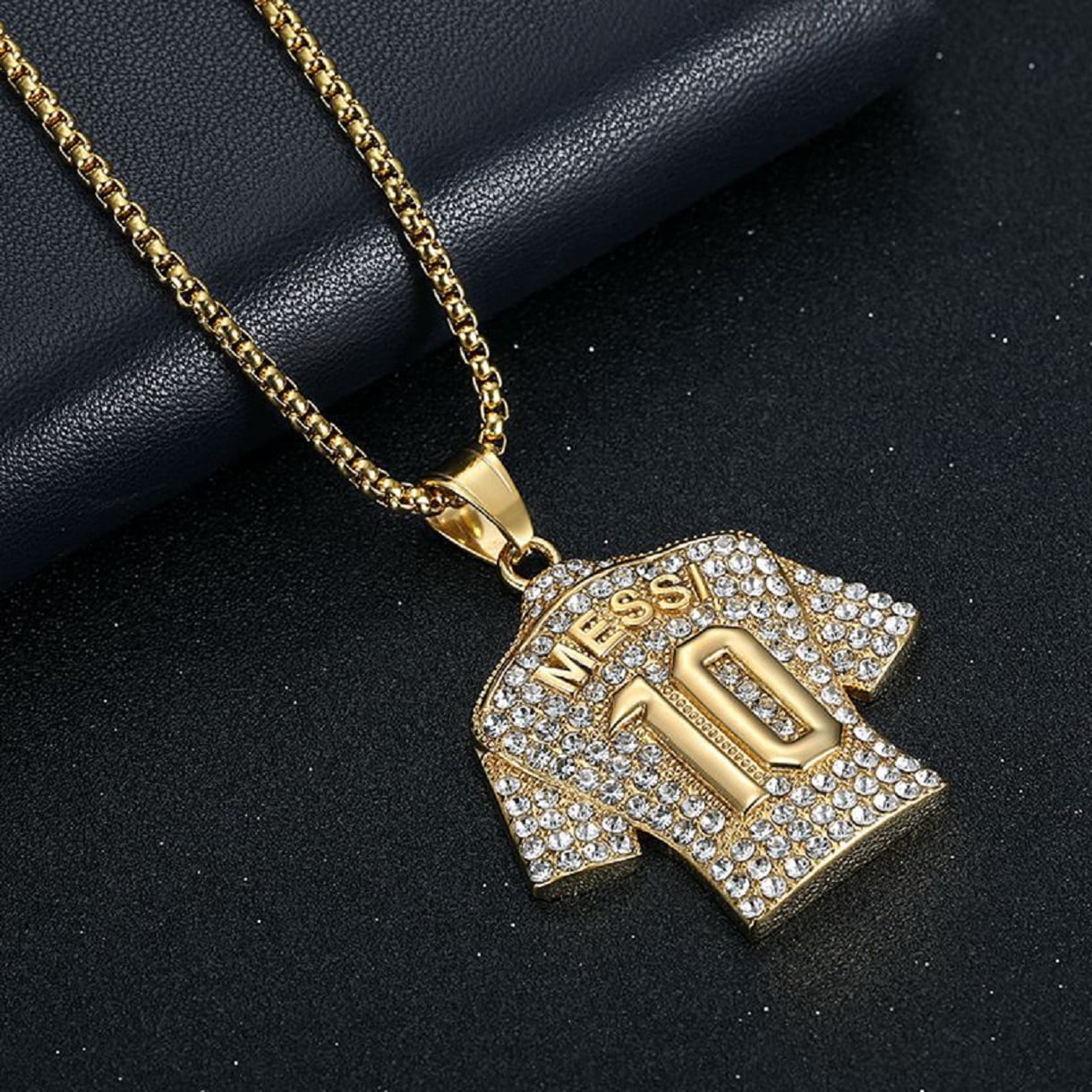 MayiaHey Soccer Jersey 10 Pendant, Number 10 Soccer Jersey Necklace for Men, No. 10 Football Necklace Iced Out Sports Charm Jewelry, Rock Number 10 Soccer Players  Necklace
