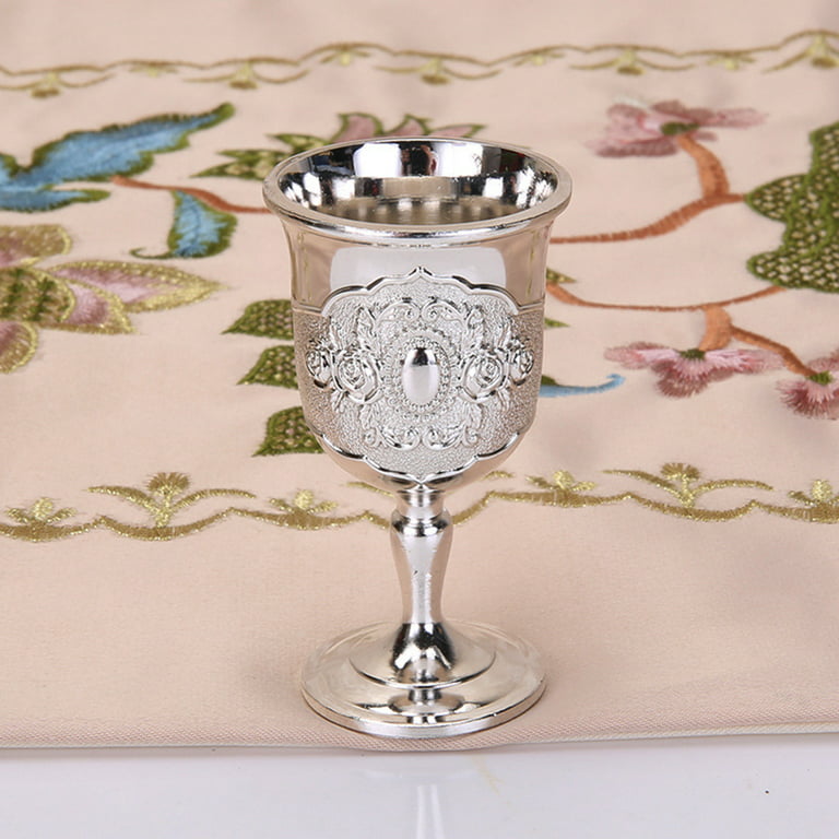 Vintage Metal White Wine Glass Engraving Flower Pattern Goblet for Home  Ornament Wine Liqueur Cup for Kitchen Home Medieval Vintage Wine Chalice