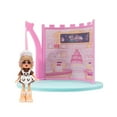 thumbnail image 6 of Royale High - Baking Class (1 Small Playset, 3", 1 Fig, 12 Accy.) (Baking 101) (Wave 1) (Series 1), 6 of 13