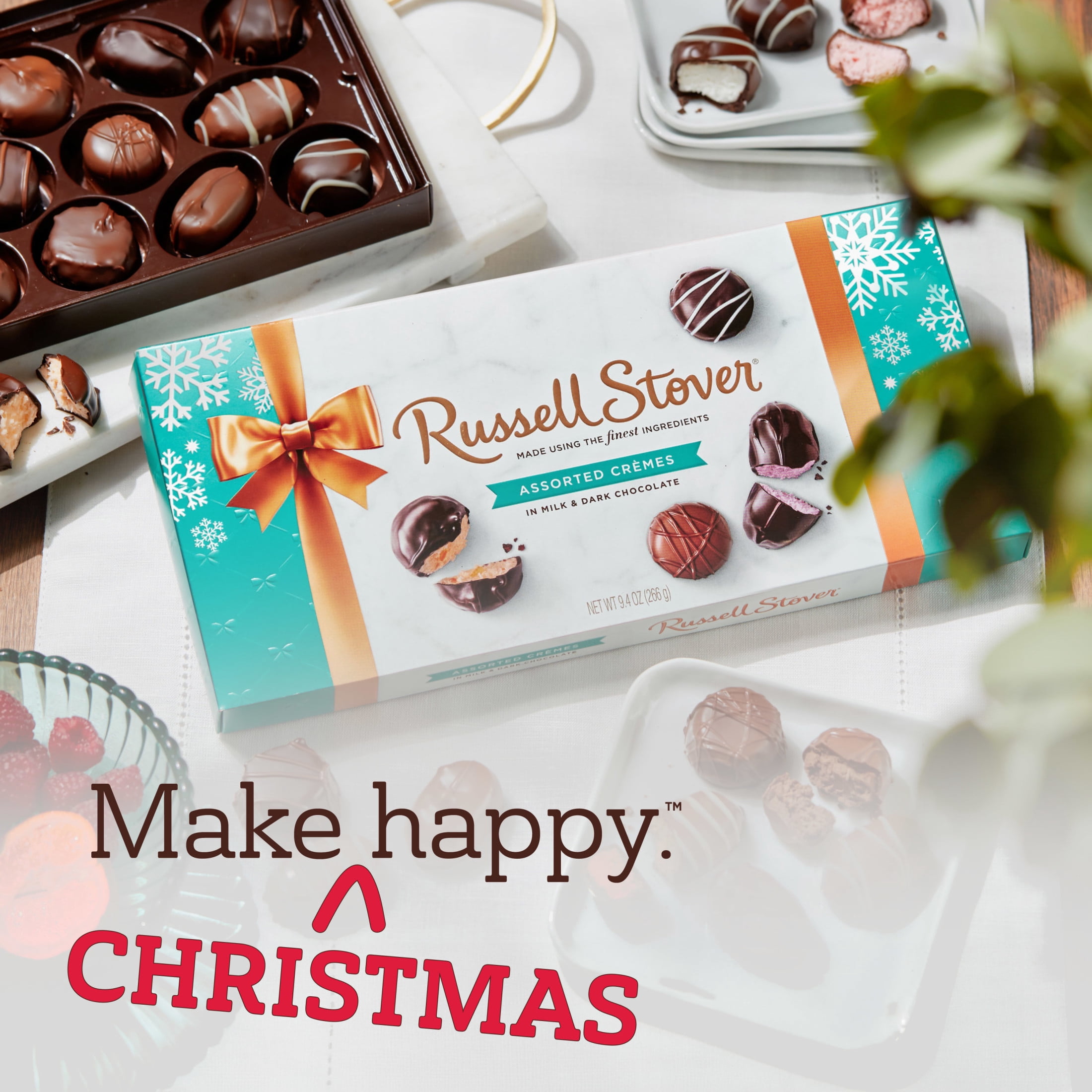 (2 pack) RUSSELL STOVER Christmas Assorted Crèmes in Milk & Dark Chocolate Gift Box, 9.4 oz. (17 Pieces)