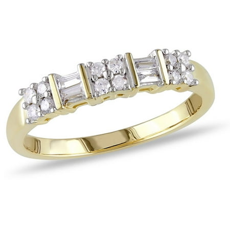 Miabella 1/4 Carat T.W. Round and Baguette Diamond Ring in 10kt Yellow Gold