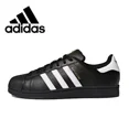 thumbnail image 3 of Adidas Superstar - Zapatillas de deporte clásicas para hombre y mujer, informales, color negro y blanco, cómodas, planas, para exteriores, para monopatín, 3 of 5