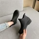 thumbnail image 3 of Botas de lluvia cortas de estilo japonés a la moda para mujer, zapatos de cocina bajos antideslizantes y versátiles, compra cálida de verduras Froste, 3 of 5