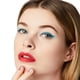 thumbnail image 3 of Crema Lipstick Defy and Inspire con acabado mate de larga duración, 3 of 4