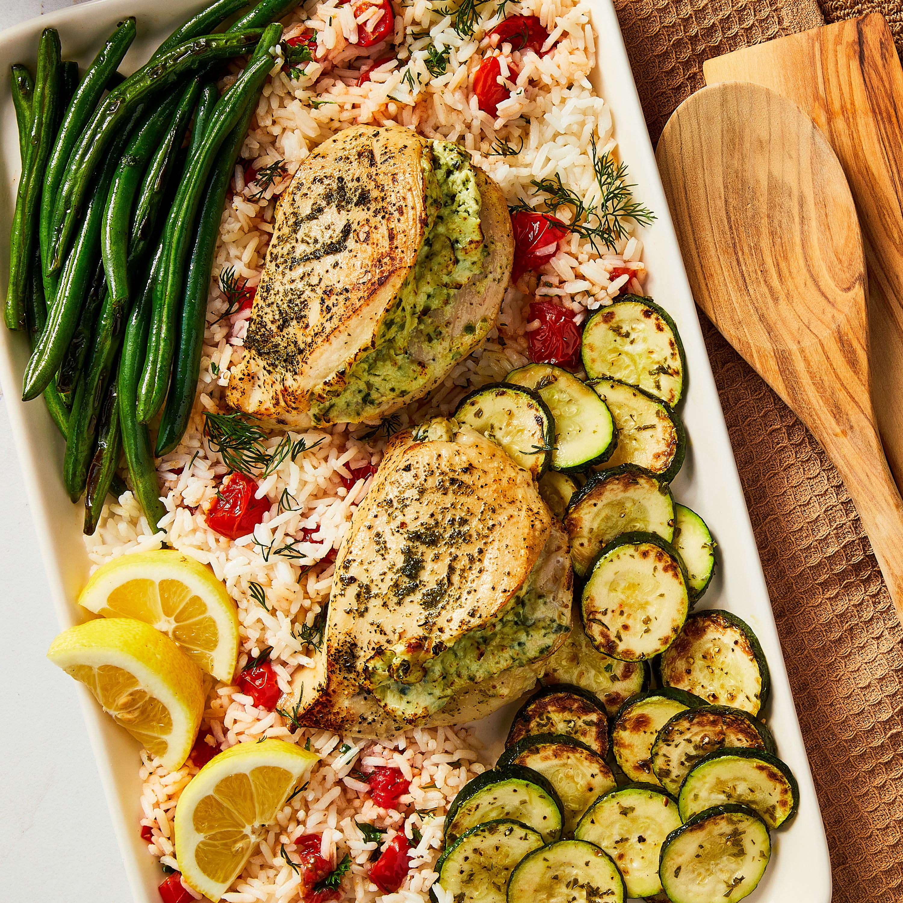 Marketside Chicken Breast Stuffed with Spinach and Feta Cheese, 2 Count, 16.2 oz (Fresh)
