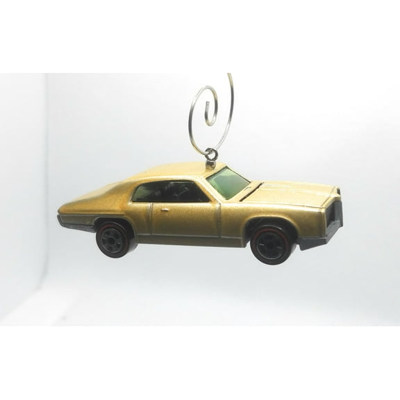 Christmas Ornament for Pontiac GTO Gold