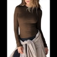 thumbnail image 1 of Camisetas Básicas de Cuello Redondo y Larga para Mujer, Corte Ajustado, Ropa Informal para Salir y Hacer Ejercicio, Camisetas de Punto Acanalado. Marrón L, 1 of 8