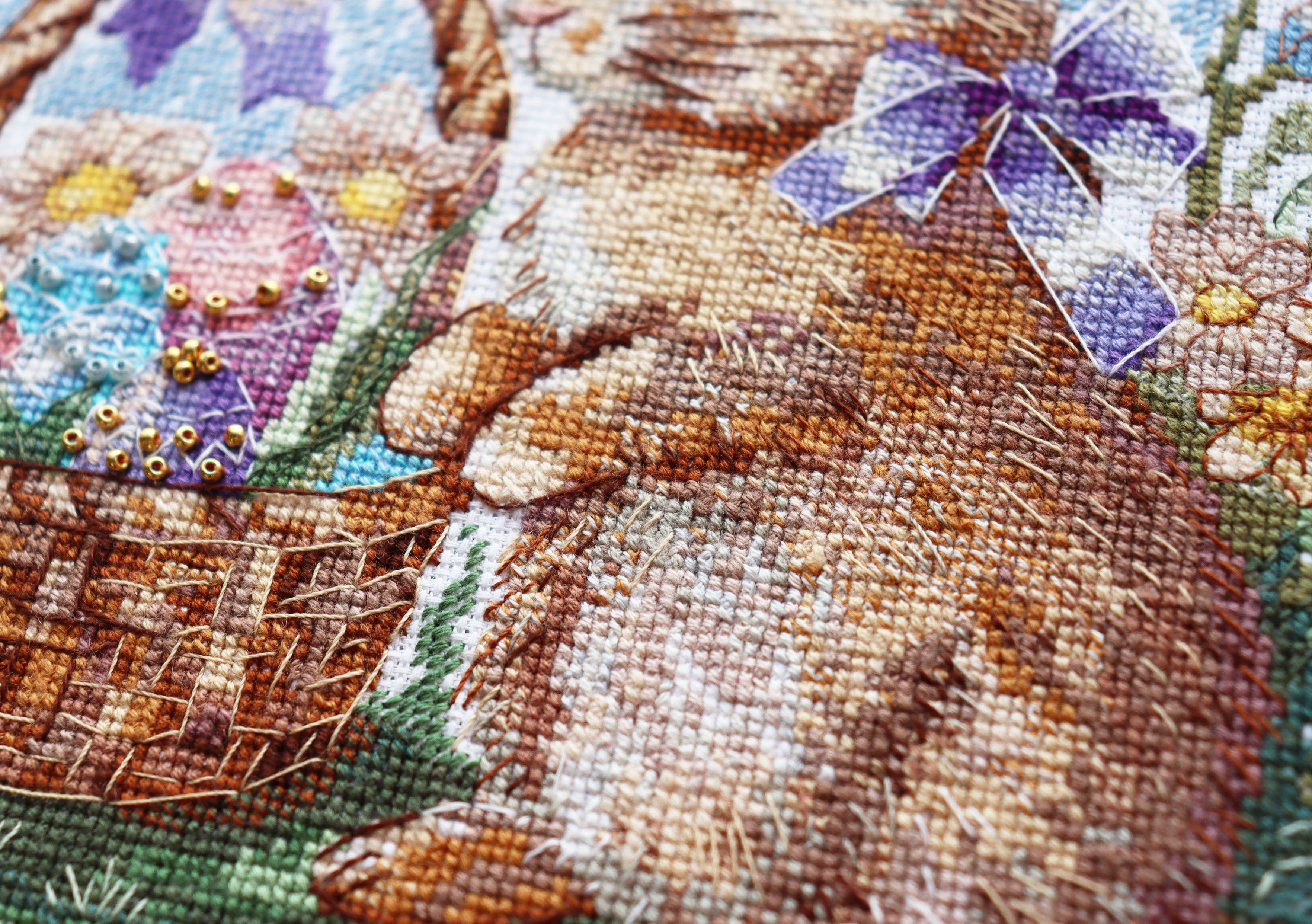 Cross-stitch kits In search of a holiday AH-201