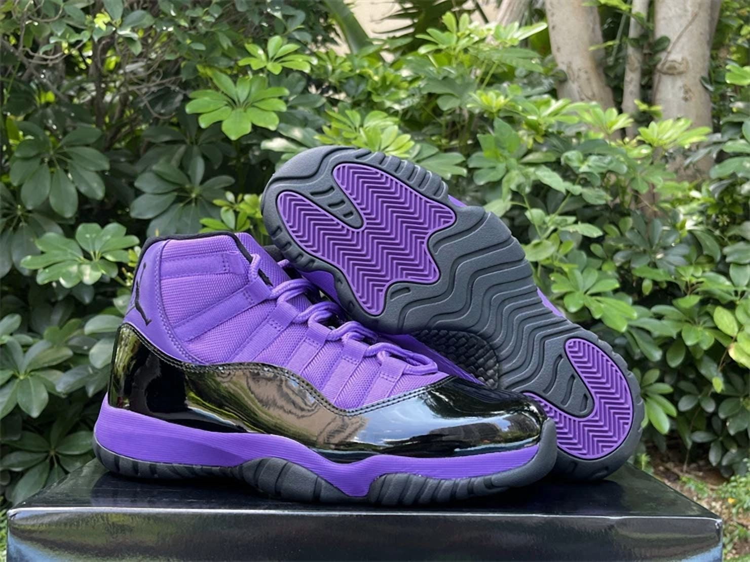retro 11 black and purple