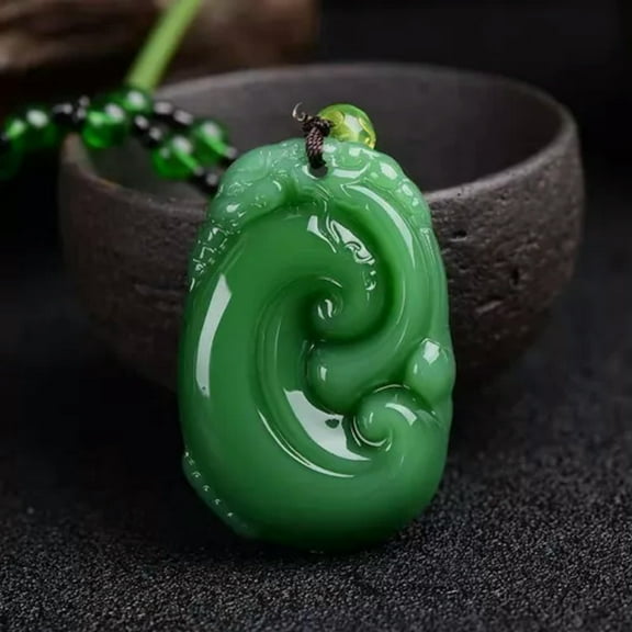 K-KED Natural Green Jade Necklace Pendant Hand-Carved Lucky Amulet Chain Chic Gift new-As one wishes
