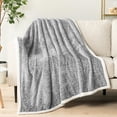 thumbnail image 4 of PAVILIA Melange Manta Sherpa gris claro para sofá, cálida, suave y acogedora, reversible, sofá cama, felpa gruesa, manta grande de forro polar para coche, decoración de la habitación del hogar, regalo, 4 of 9