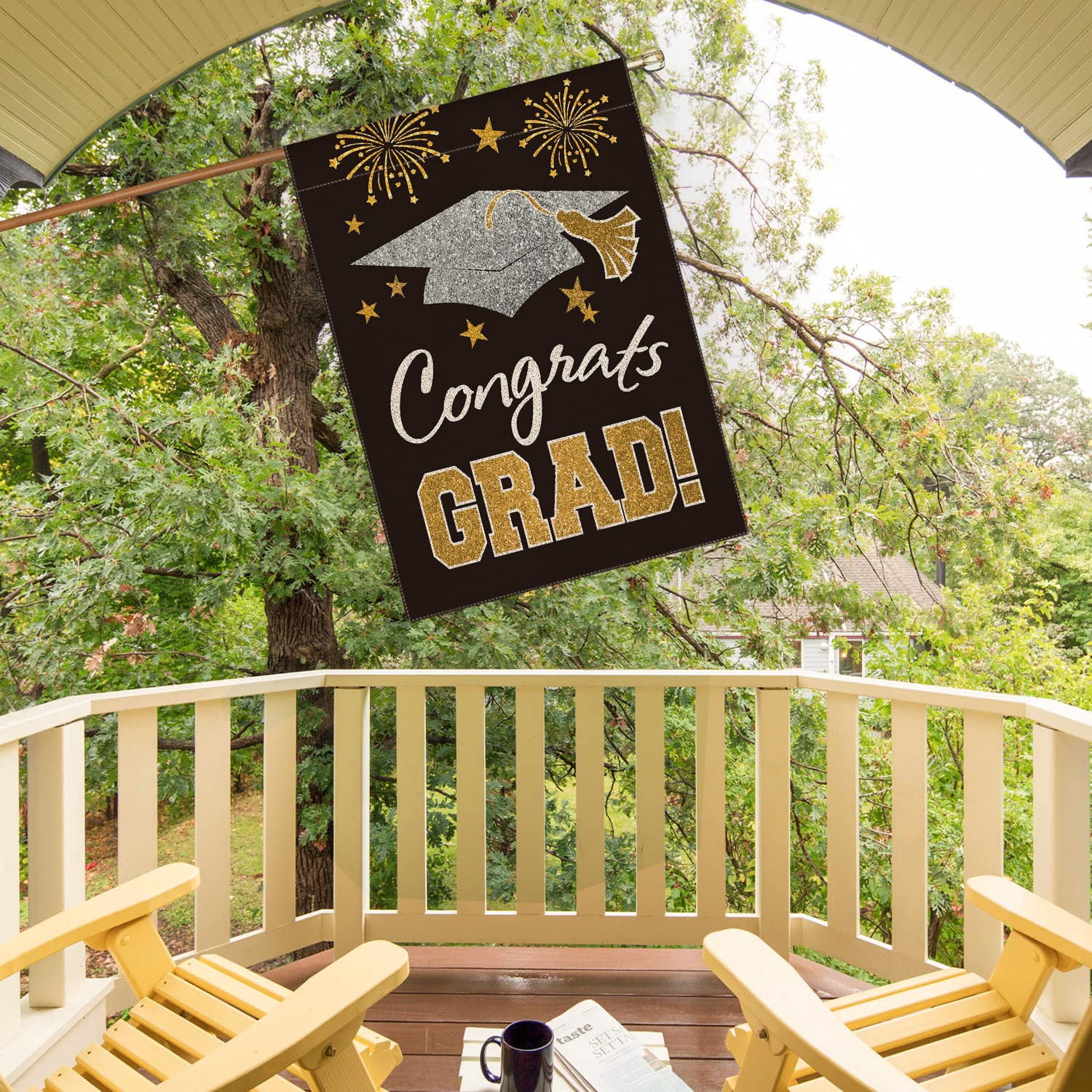 2026 Graduation Garden Flag Congratulations Graduation Ceremony Courtyard Outdoor Decoration 12 x 18 inches Graduation Diploma Hat Graduation Decoration