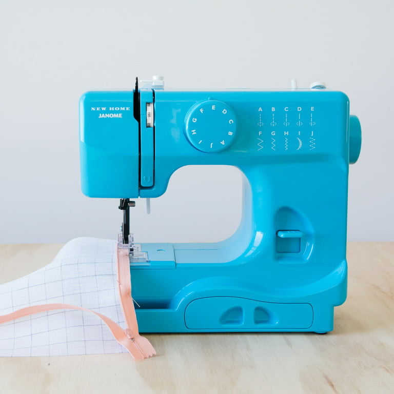 Magic Fly Mini Sewing Machine (Turquoise color)-BRAND NEW🔥
