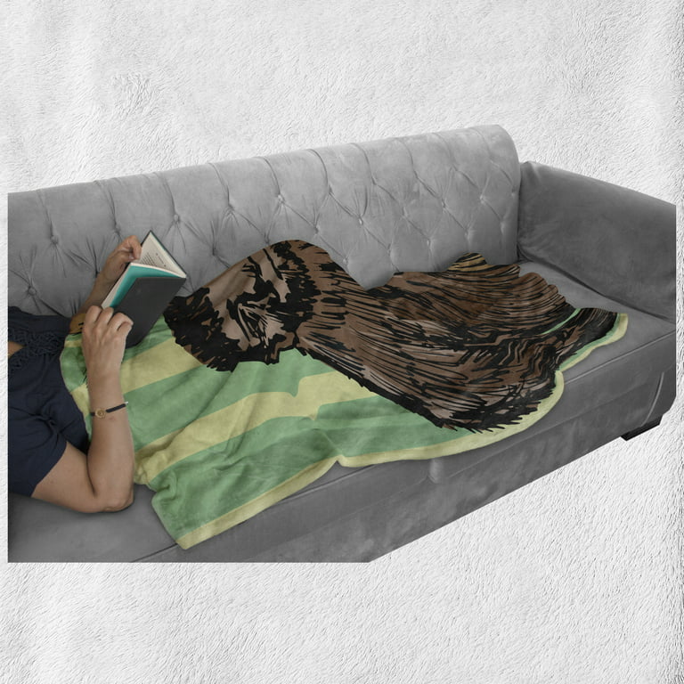 Bigfoot Soft Flannel Fleece Throw Blanket, Sketch of Mysterious Yeti  Holding a Tree Trunk on Striped Background Print, Cozy Plush for Indoor and  Outdoor Use, 70 x 90, Multicolor, by Ambesonne 