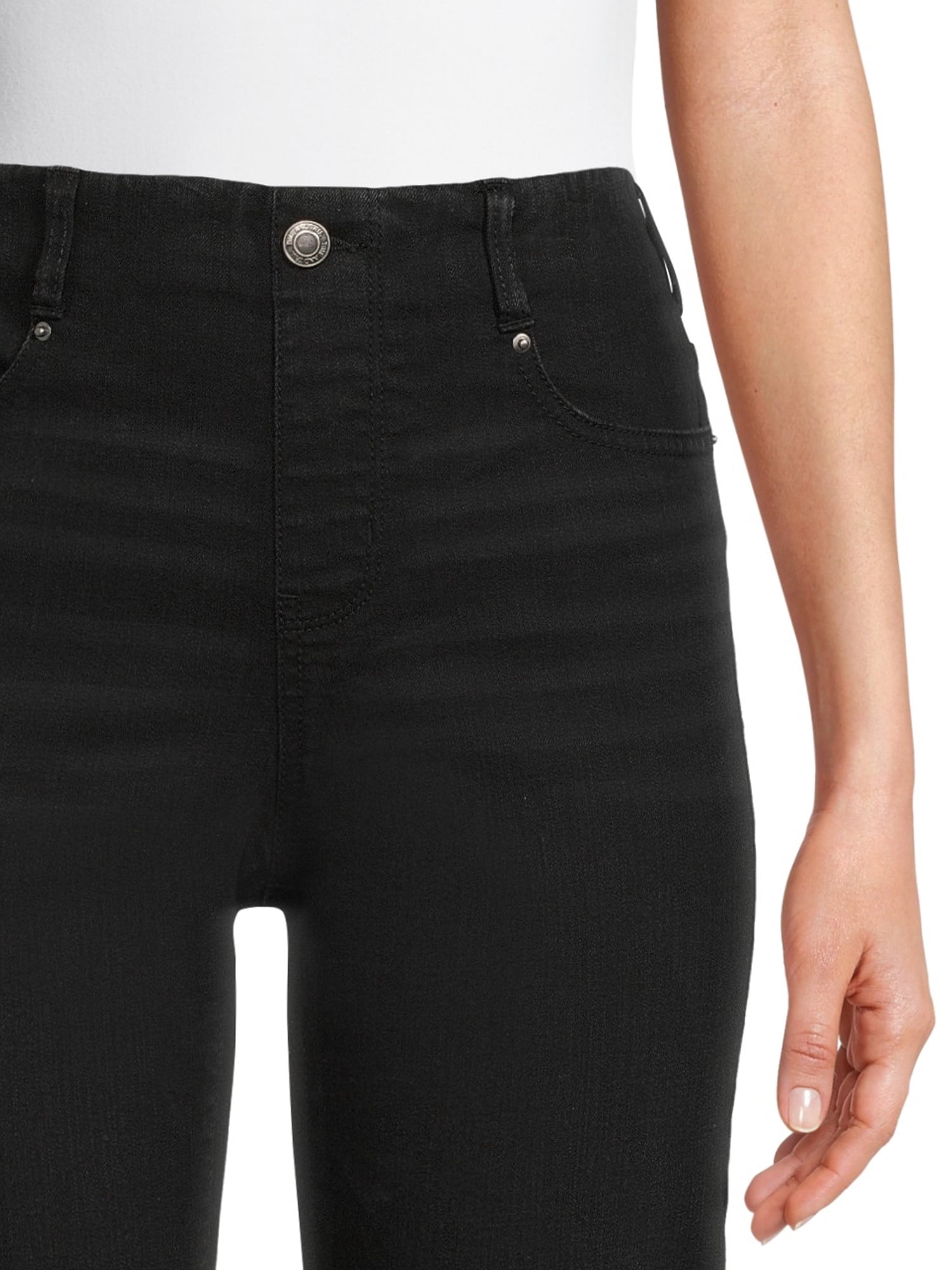 Time and Tru Women's Mid Rise Relaxed Straight Pull On Jeans